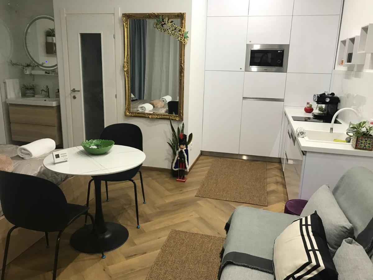 Greatforest Rosehill 2 Apartman -Bmw- Debrecen Eksteriør bilde