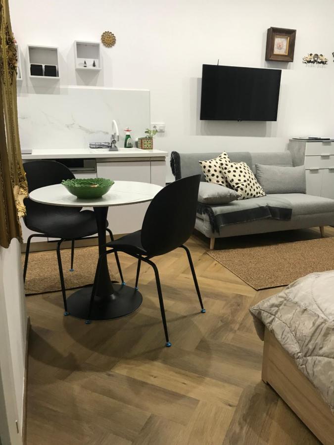 Greatforest Rosehill 2 Apartman -Bmw- Debrecen Eksteriør bilde
