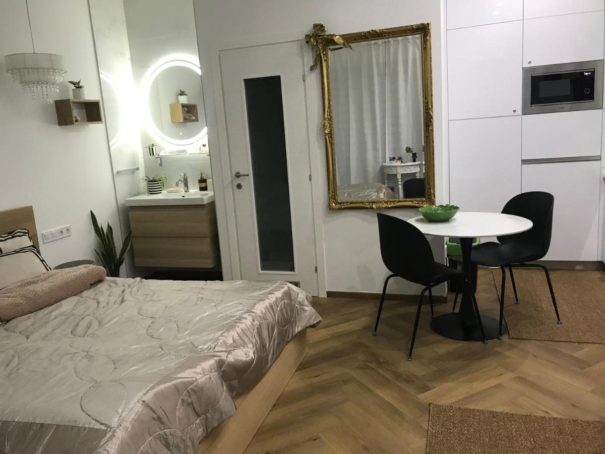 Greatforest Rosehill 2 Apartman -Bmw- Debrecen Eksteriør bilde
